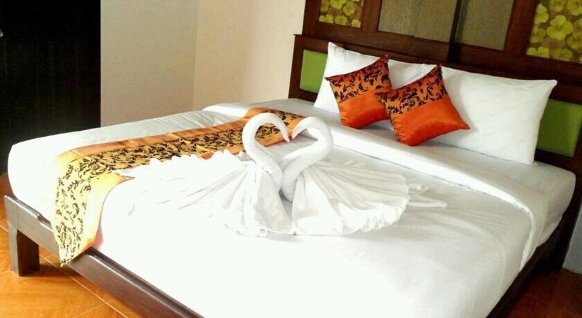 Готель Hasna Palace Ao Nang Екстер'єр фото